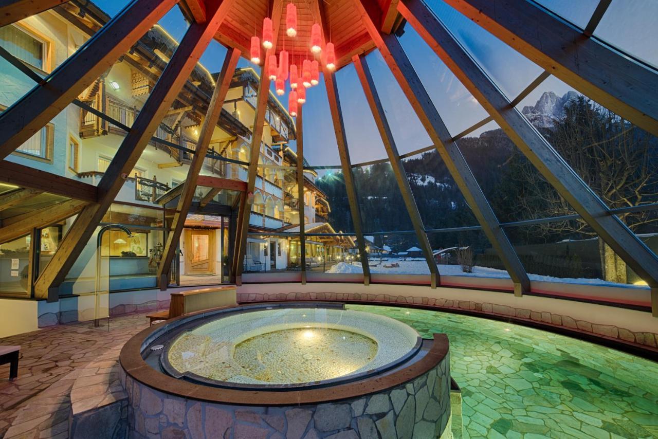 Rene Dolomites Boutique Hotel Pozza di Fassa Exterior photo