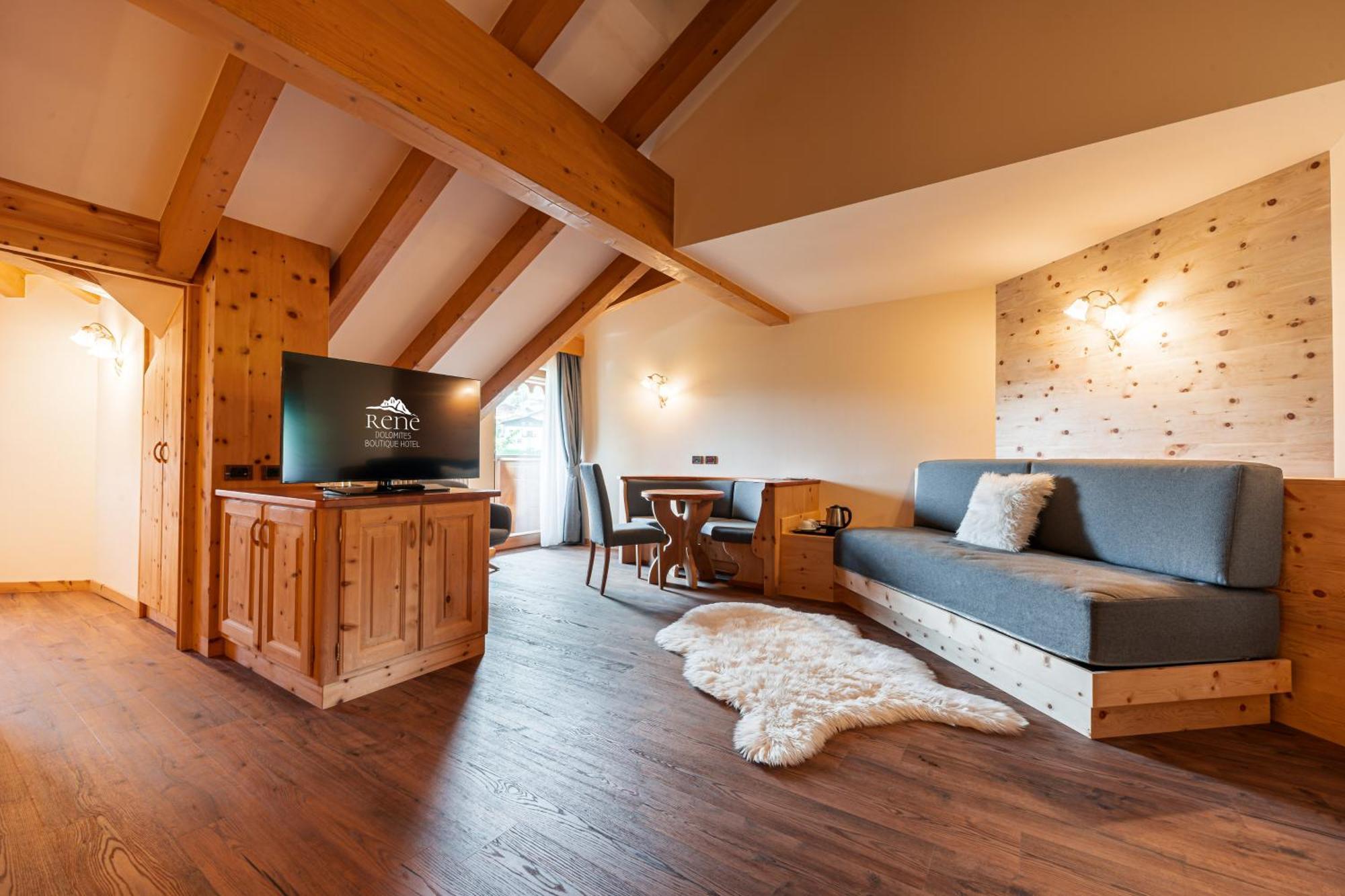 Rene Dolomites Boutique Hotel Pozza di Fassa Exterior photo