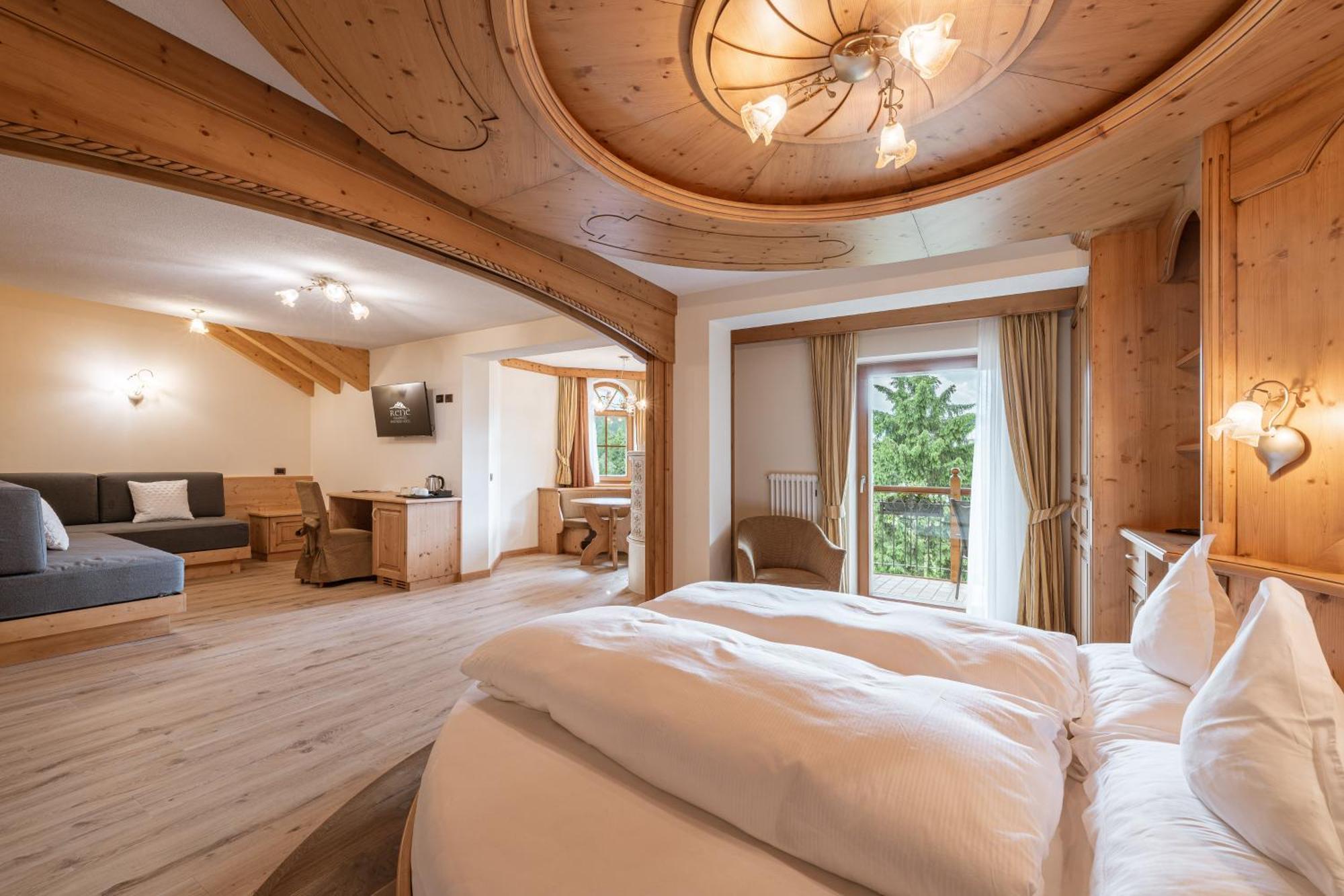 Rene Dolomites Boutique Hotel Pozza di Fassa Exterior photo